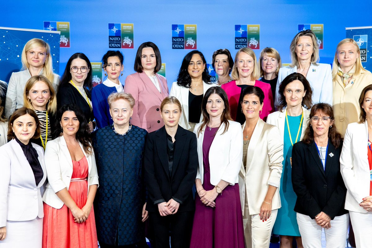 AnitaAnandMP's tweet image. Women’s leadership matters. 

Earlier today in Vilnius, ministerial leaders from the @NATO alliance came together for the Women, Peace and Security Breakfast. 

Honoured to share the stage with these remarkable women. Thank you @irenefellin and @VCmilyte. 

#LeadershipMatters