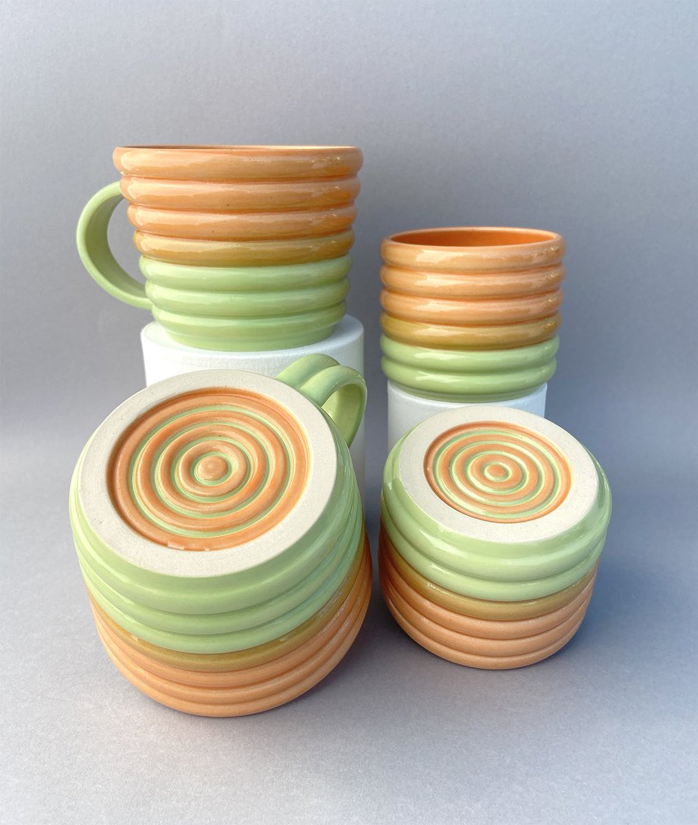 Mugs and cups are ready! 

smokebreakclay.com/shop/mugsandtu…