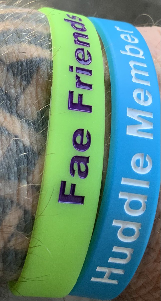 NeonGandalf tweet media