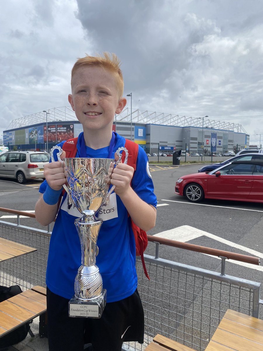 CoedGlasXC's tweet photo. Our champions! @CoedGlas https://t.co/fNhCBqmMwo