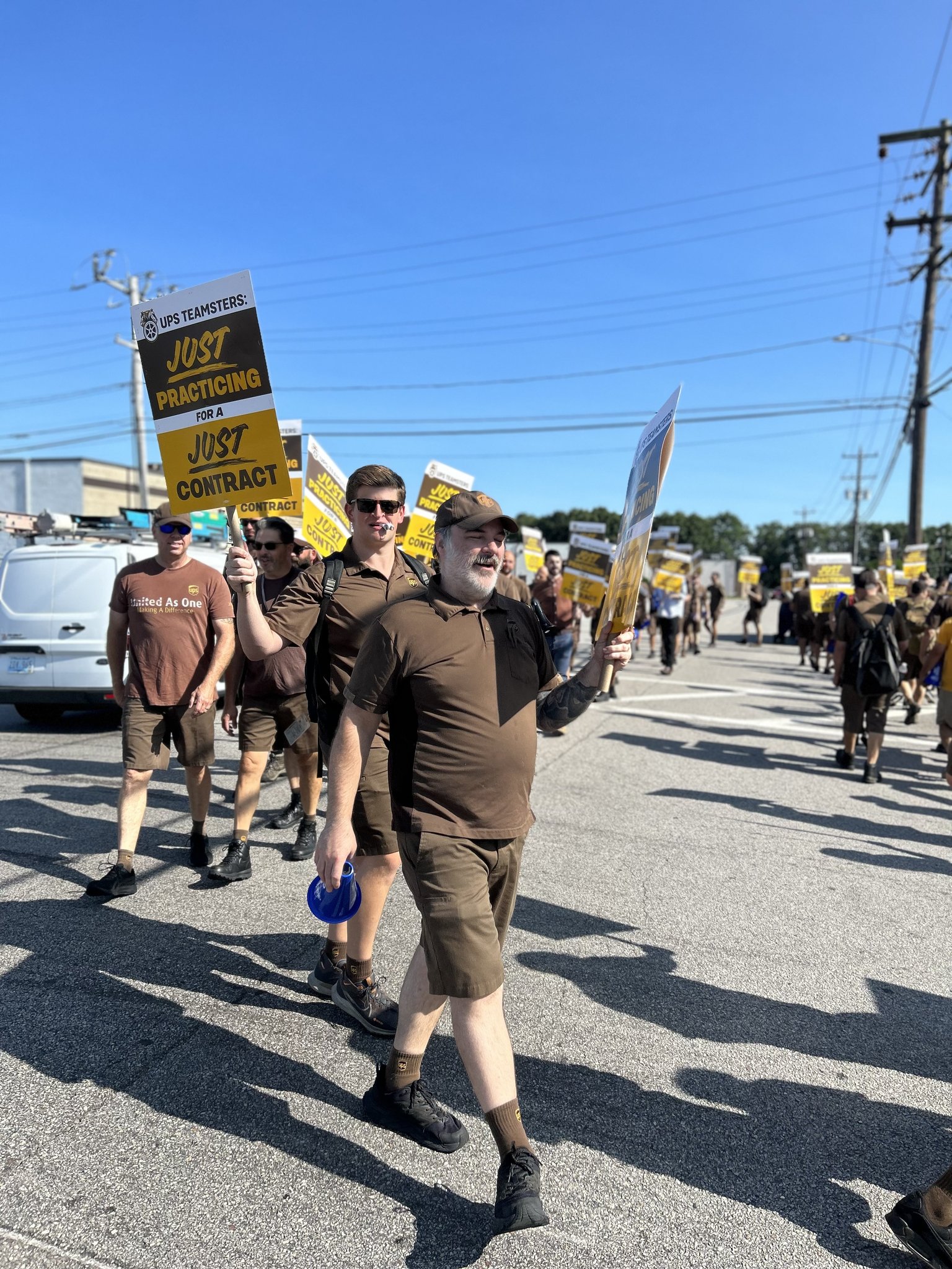Teamsters Local 251 on Twitter "UPS Teamsters in Warwick RI resumed