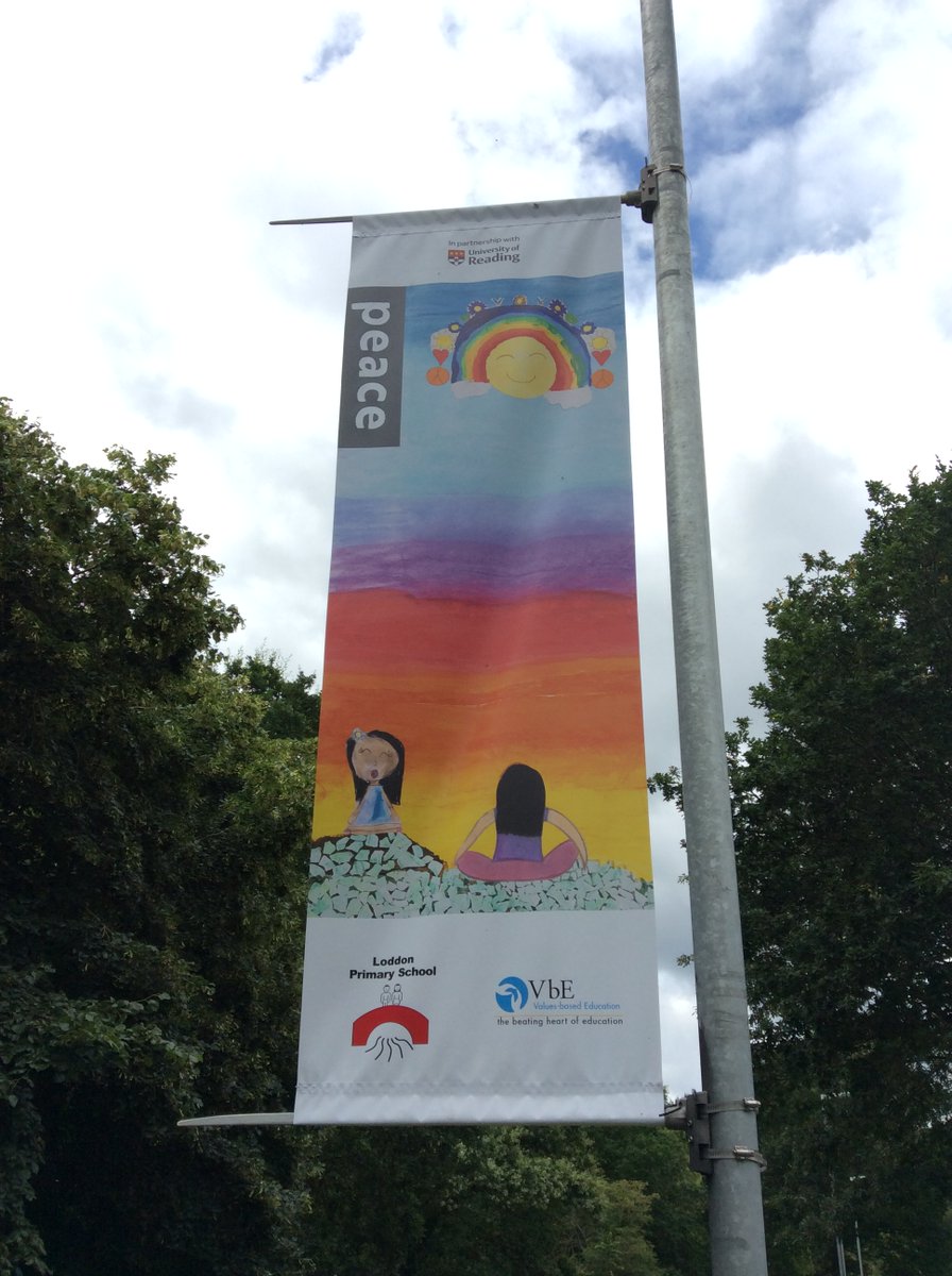 Launch of Values banners trail, hosted by University of Reading, on behalf of Loddon Primary school and other Wokingham schools who attend our local VbE network. @vbezone @UniofReading Visit Whiteknights campus this summer holiday to view the values trail.