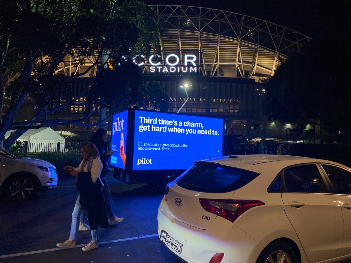 STTAdvertising's tweet image. After losing game 1 &amp;amp; 2 of the @nrl #origin series the blues have won game 3. The clever buggers @Pilothealth1 used the instant copy change
ability of our #DigitalMobiles to poke a little fun (pun intended) at the post match crowd!
