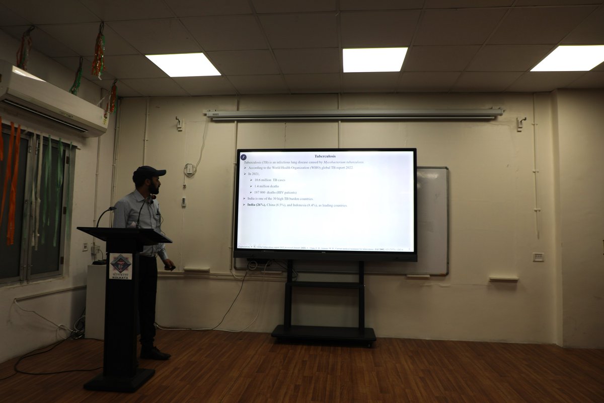 NIPER_Kolkata's tweet photo. #Heartiest #Congratulations to Mr. Mushtaq Ahmad Wani, Ph.D Scholar Department of #Pharmacoinformatics of @NIPER_Kolkata for successfully defending his #thesis work entitled “Computational modeling for the
@Pharmadept @mansukhmandviya @bhagwantkhuba @rajneeshtingal https://t.co/0plpNd0EDJ