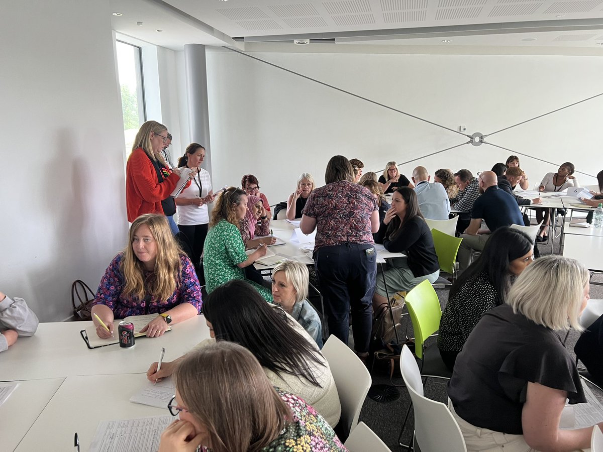 Our #secondary table sessions are underway and the buzz is palpable! There aren’t enough seats for all the interest @WholeEducation #SENDLeadership