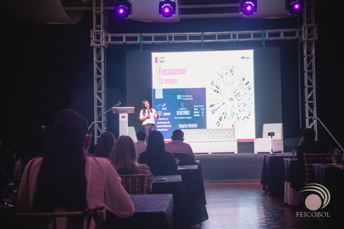 ¡El segundo día de Feicobol Business ha superado todas las expectativas! 

Las oportunidades de negocios siguen fluyendo, las alianzas estratégicas se están formando y las ideas innovadoras están tomando vuelo. ¡Estamos emocionados por lo que aún está por venir en este evento! 💼