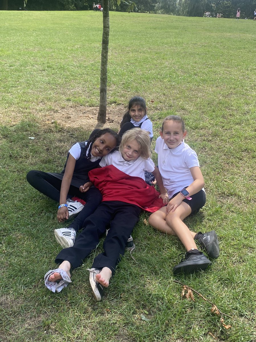 SevernPrimary's tweet image. The sun came out and we ventured to Thompson Park #cardiffinthesun #letsgetoutside