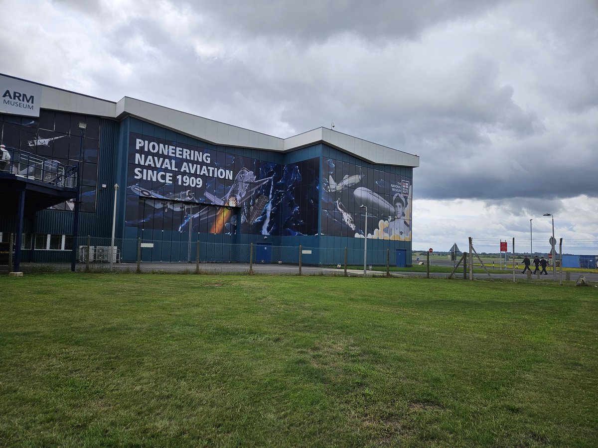 _BFRS_'s tweet image. We are all set up for our #Military2Construction Insight Day tomorrow @RNASYeovilton Details &amp;amp; registration below 🤩
bfrss.org.uk/events/929521/ #M2C #Military2Construction #RoyalNavy #RoyalMarines #BritishArmy #RAF #Veterans #MilitaryFamilies