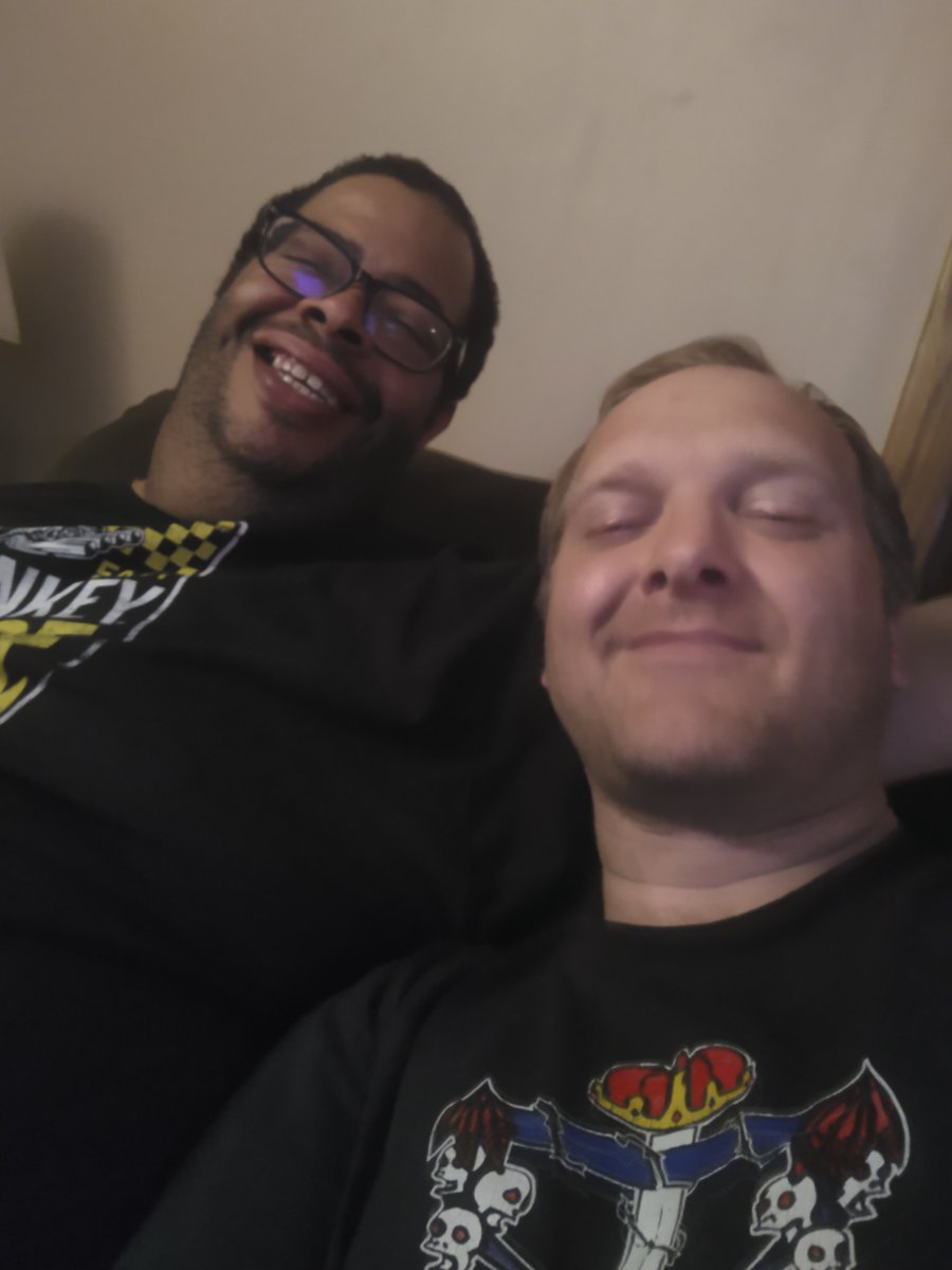 An epic pic to end an epic amount of work.
The final DJ scratches on the new EMCEE M.D. album "e=mcMD (ENERGIZE)" are done.
Muhammad Furqan (aka DJ Optimus Prime) and myself went through a LOT.
I couldn't have asked to make this record with anyone else. Best team ever! Get ready!