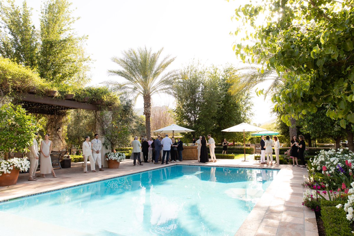hautephotovideo's tweet photo. the idyllic summer☀️☁️🌊
.
.
.
#summervibes #photography #eventphotography #eventphoto #specialevents #eventpros https://t.co/pr7hvMQtwp