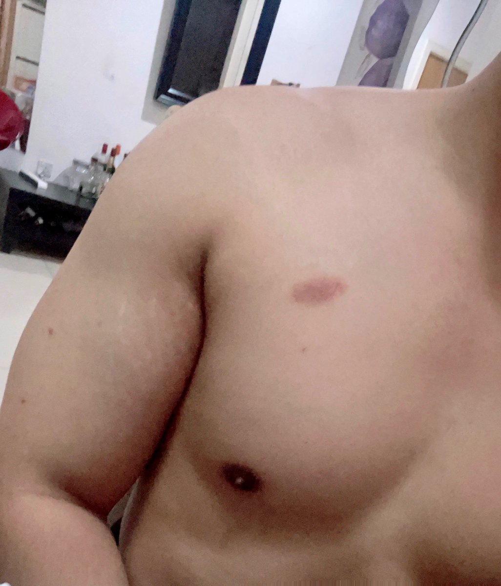 LeeRSaints's tweet photo. Sinong may resibo? 😂

#HumpDay https://t.co/y0XPumsJYs