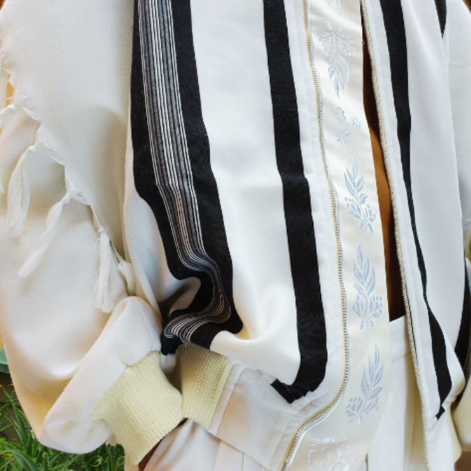 jartskolture's tweet photo. What does home to mean you? 🏡

In "Back to Home," Kolture curator and fashion expert Galit Resiman explores what 'home' means to Israeli artists. For designer Elad Oshri, they're most at home when expressing their individuality.

Dive deeper on Kolture: https://t.co/E4r4vBTxQa. https://t.co/CtGtqaMlsh