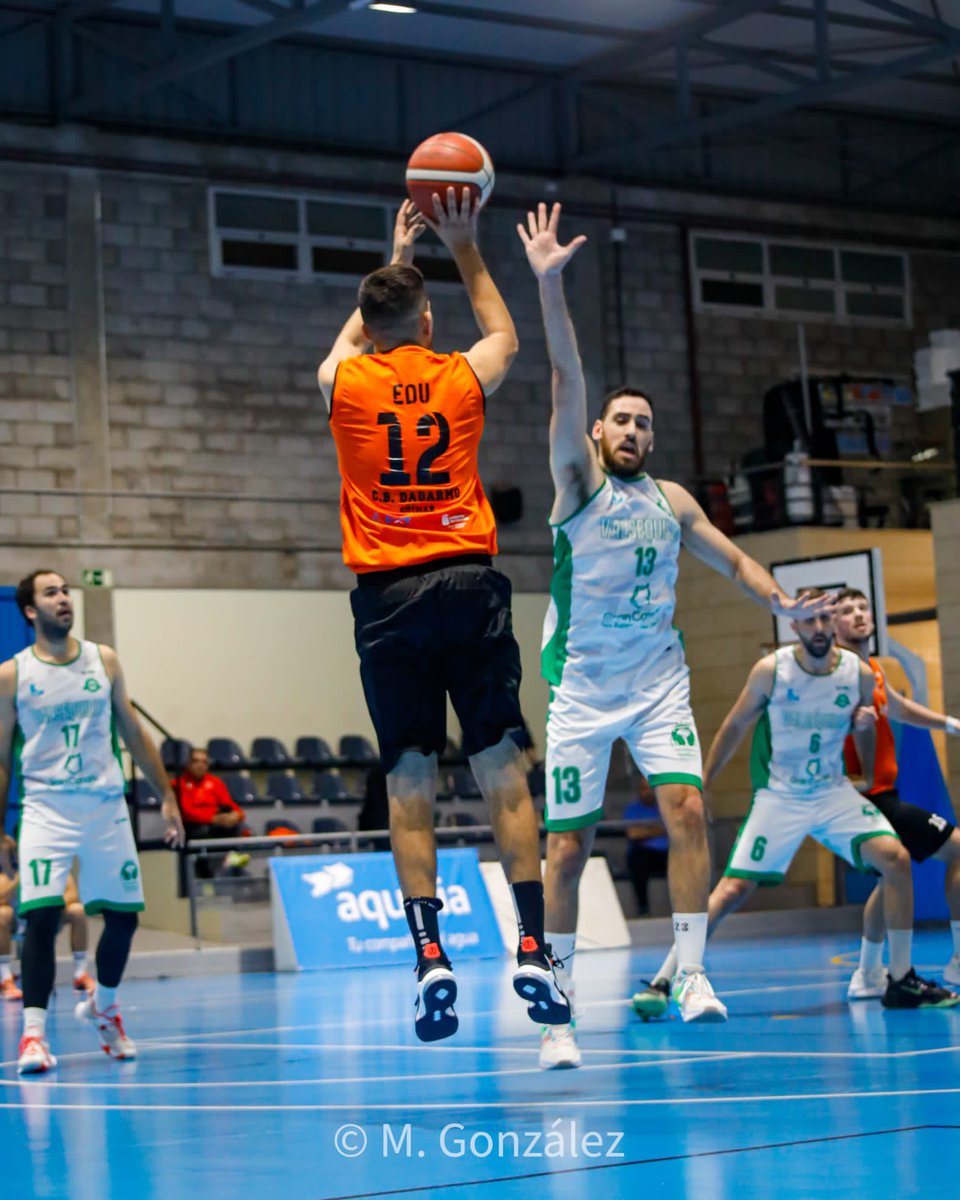 CbDadarmo's tweet photo. Hoy nos complace comunicarles que EDUARDO PERDOMO sigue con el Proyecto Dadarmo Güímar en Liga EBA para la temporada 23-24. Después que se incorporara en la segunda vuelta de la temporada 22-23 y que no pudiera acabar la misma debido a una lesión, viene con más ganas que nunca. https://t.co/DuPBopxZFy