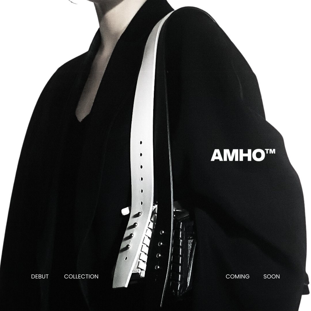 AMHOLTD's tweet photo. How will you wear it?
It's up to you.

#enigmabag #amho https://t.co/kfUJ4KeICR