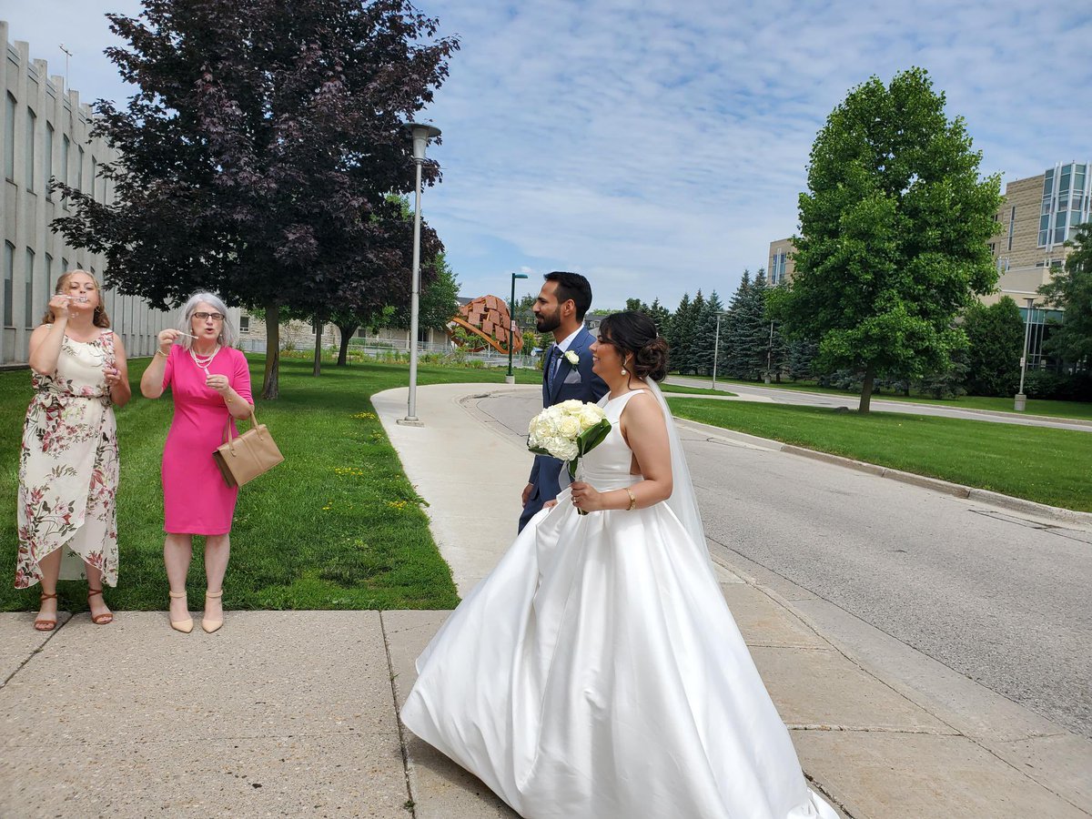 The Dean’s Office celebrated its first-ever wedding today for a member of the Western Education family 💒 Congratulations to our administrative coordinator Megha who tied the knot with her husband Akash! 💍