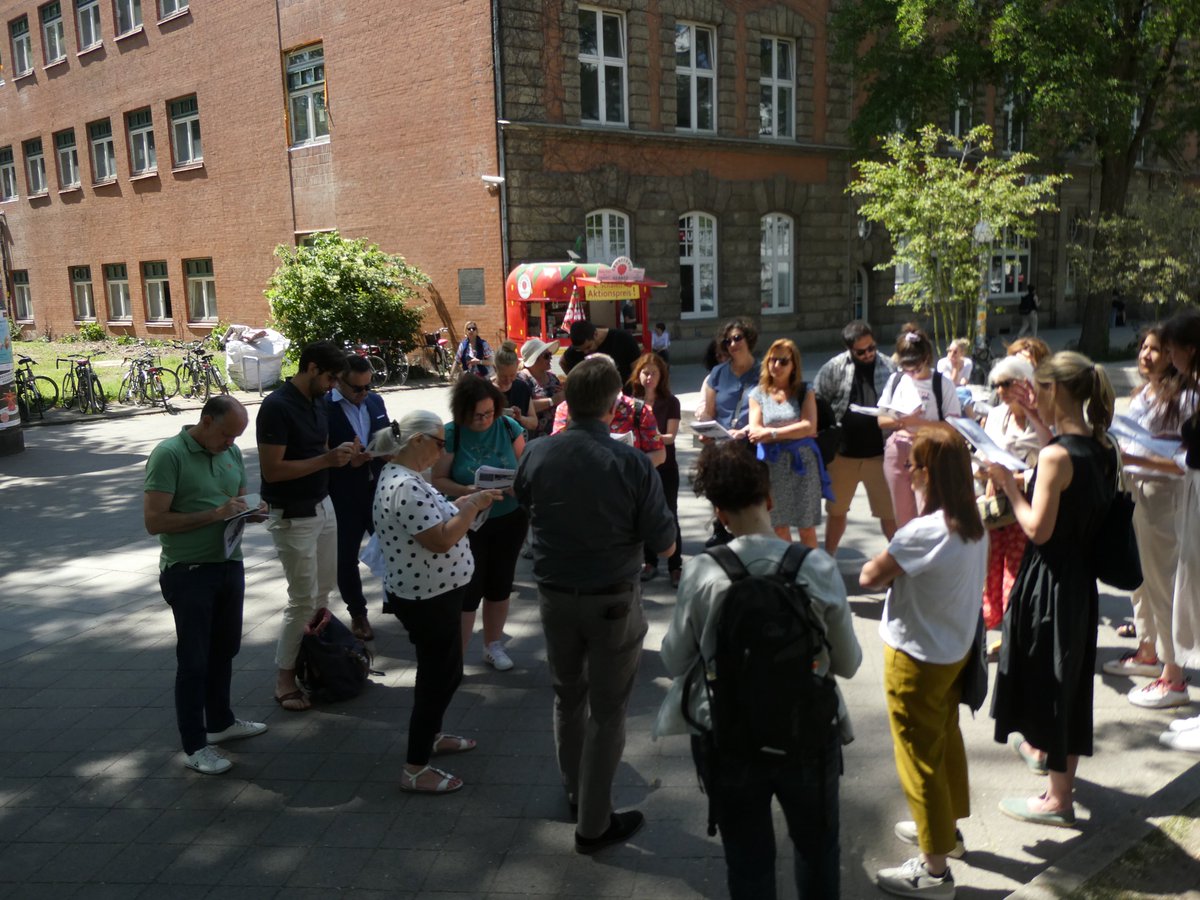 #nationalfieldworkfortnight <a href="/The_GA/">Geographical Association</a> goes international! A great week developing  virtual field trips in Hamburg learning about the city and its amazing approach to sustainability, working with <a href="/eurogeography/">eurogeo</a> and partner universities for our Erasmus+ project #ITE #geographyteacher