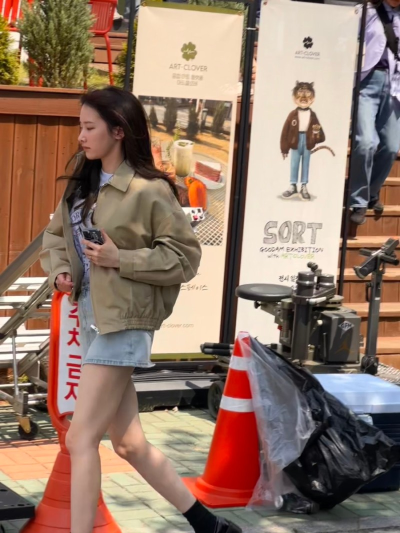 JeonJongSeo_fanpage ಠ_ಠ on Twitter: “https://t.co/1yQPHaJTkU “She was a