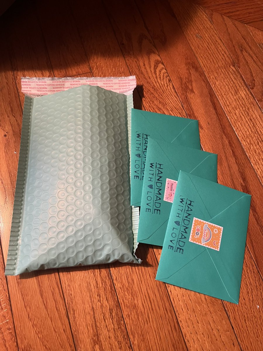 kpop__pcs's tweet photo. Thank you so much for the recent new orders! Can’t wait to send these out 🥰 https://t.co/r7U5OMYxad