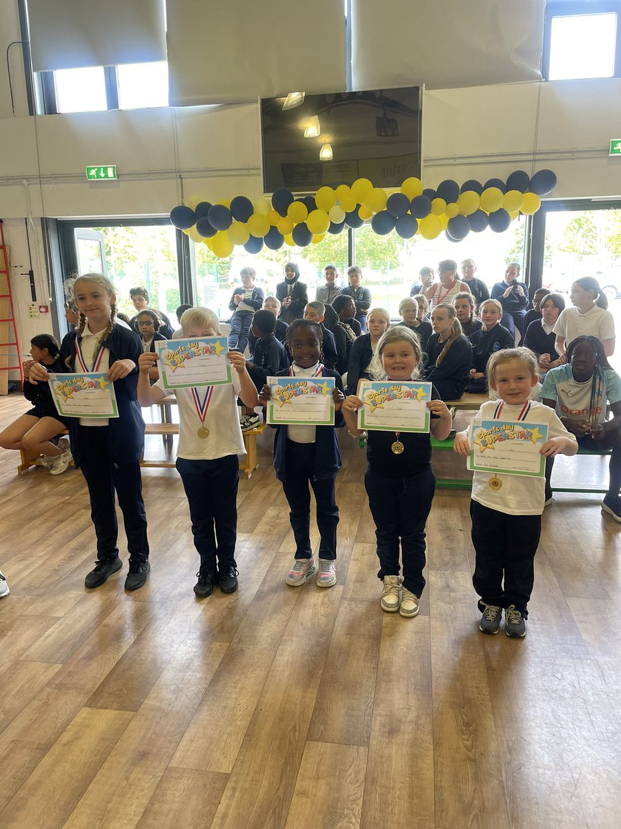 Year 2C St Silas tweet media