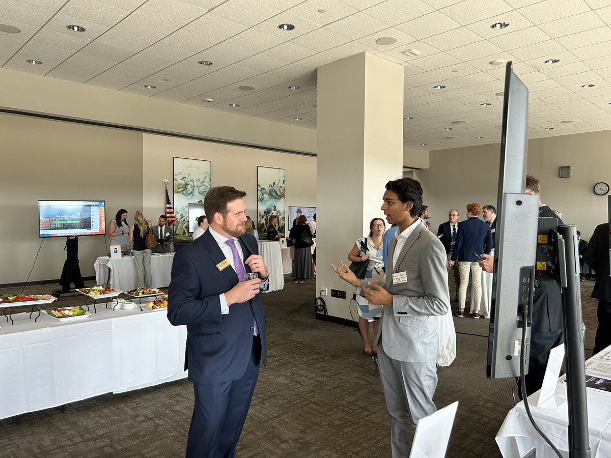 Gov_School_Innovation_Park tweet media