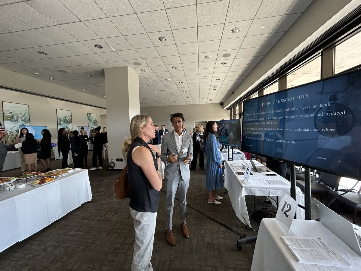 Gov_School_Innovation_Park tweet media