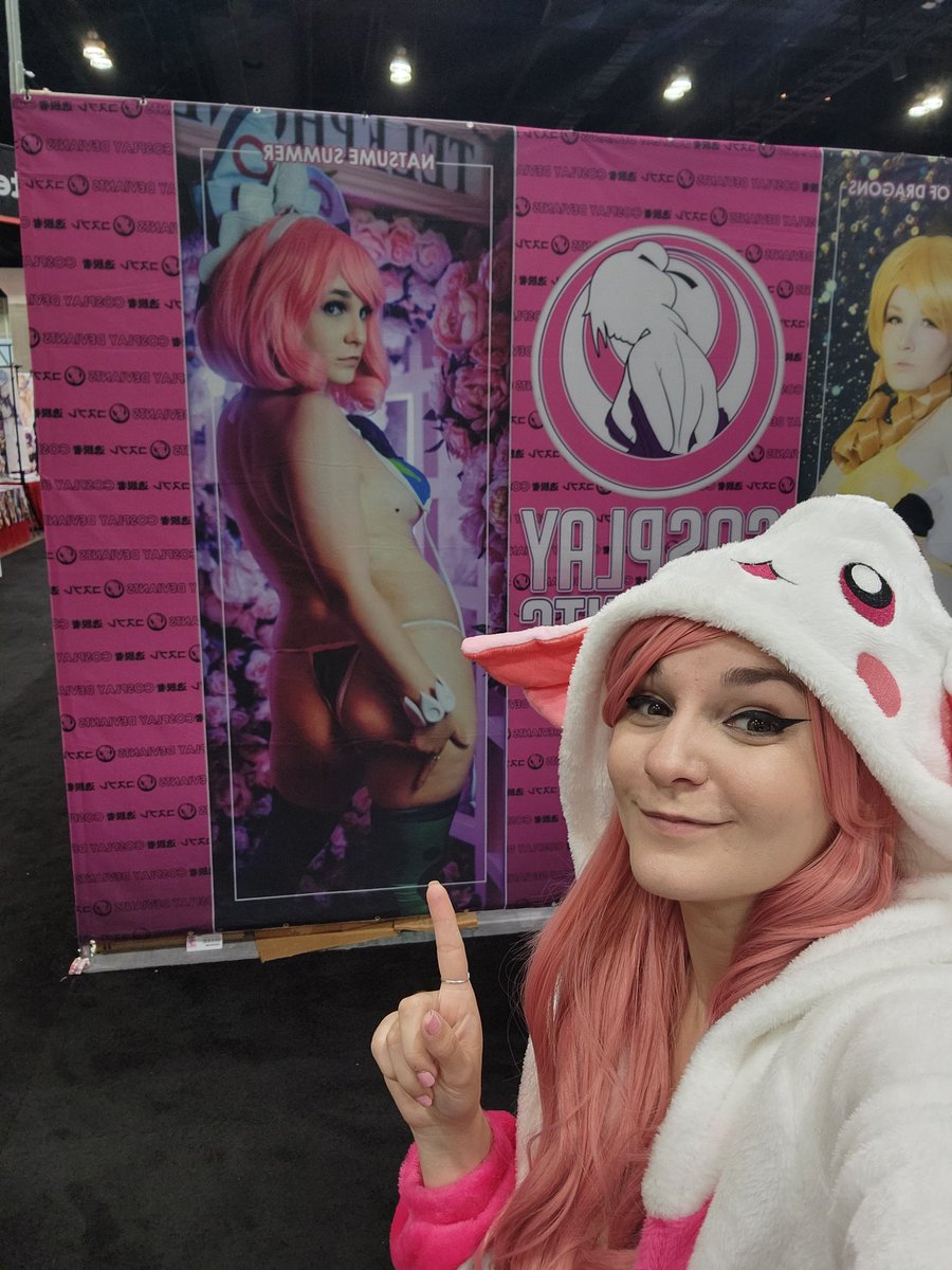 Cosplay Deviants on Twitter: "RT @_NatsumeSummer: It's been a week