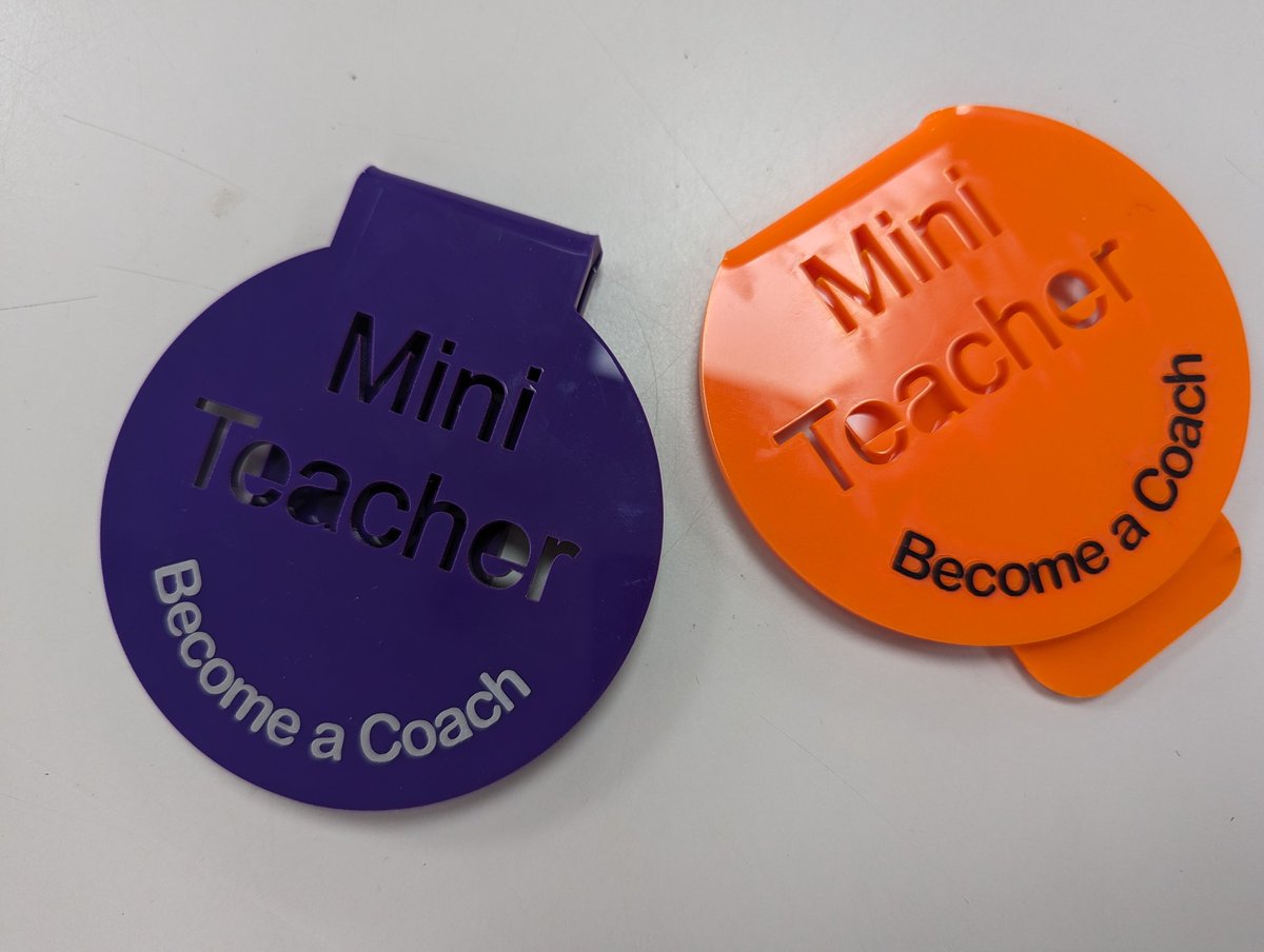 j_wright_83's tweet photo. @OutwoodHindley @mcoleman1285 You need to see the Technology Dept to get your hands on some of these - Mrs Brady in Art has! #TeamHindley #itswhoiam #collaborativestructures https://t.co/slwghdMvgC