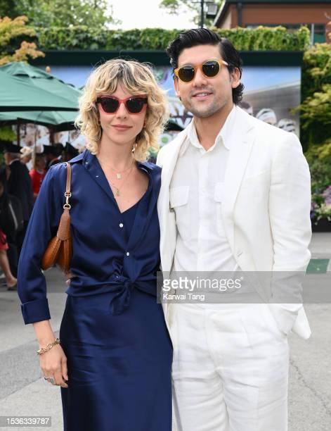 miss_angelaf21's tweet photo. @sophiadimartino looking very glam with her hubby at Wimbledon today and huge congratulations to him on his nomination fingers crossed for him #Wimbledonβ―β―β― #willsharp #sophiadimartino https://t.co/XUlaHoQ0vz