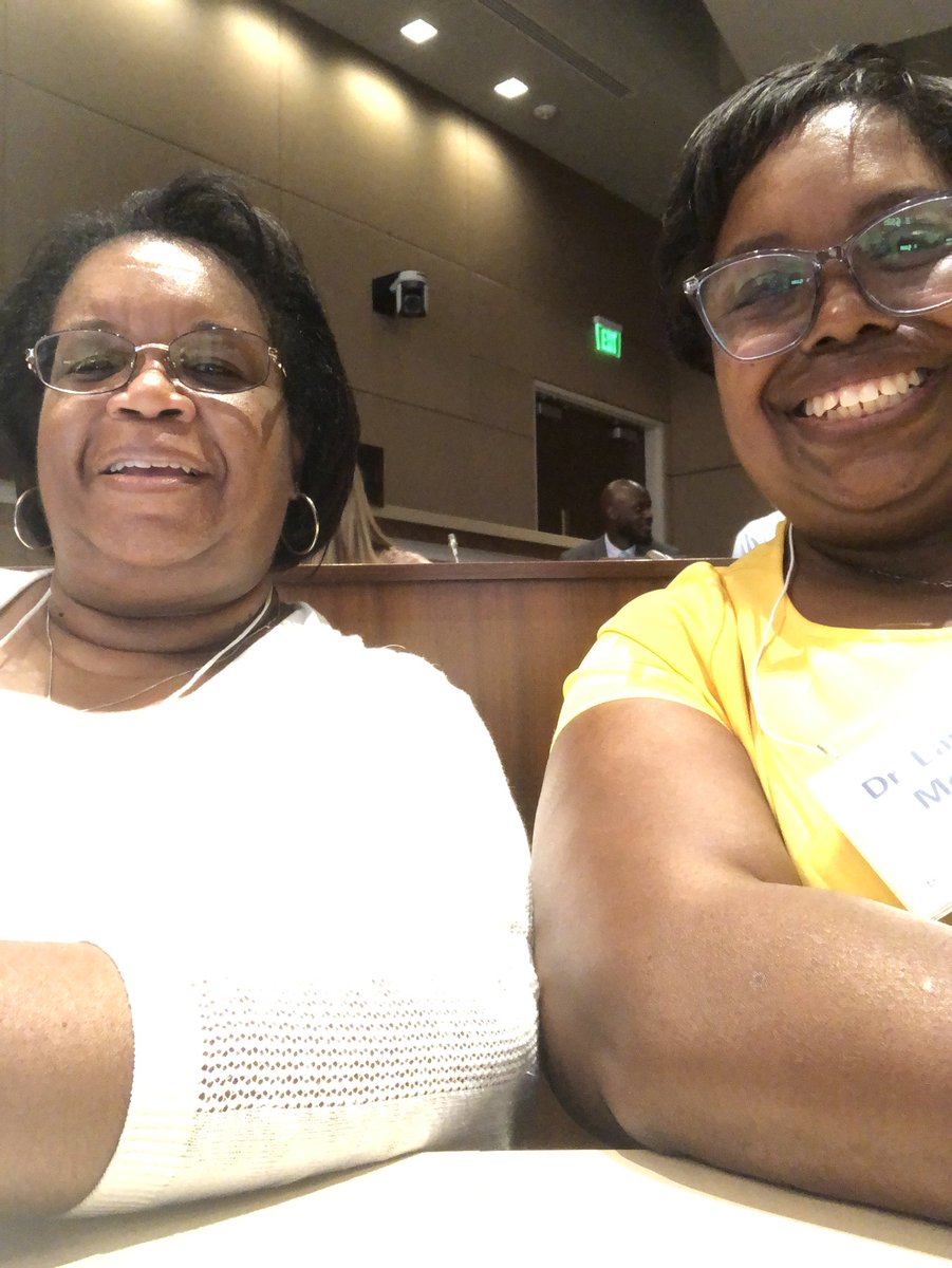 lmcc1974's tweet photo. @HalifaxRise Team learning and sharing strategies for leveraging funding, learning recovery data review and innovative practices at #ARPCountdown @Halifax_CTE https://t.co/9PAmcPzKiC
