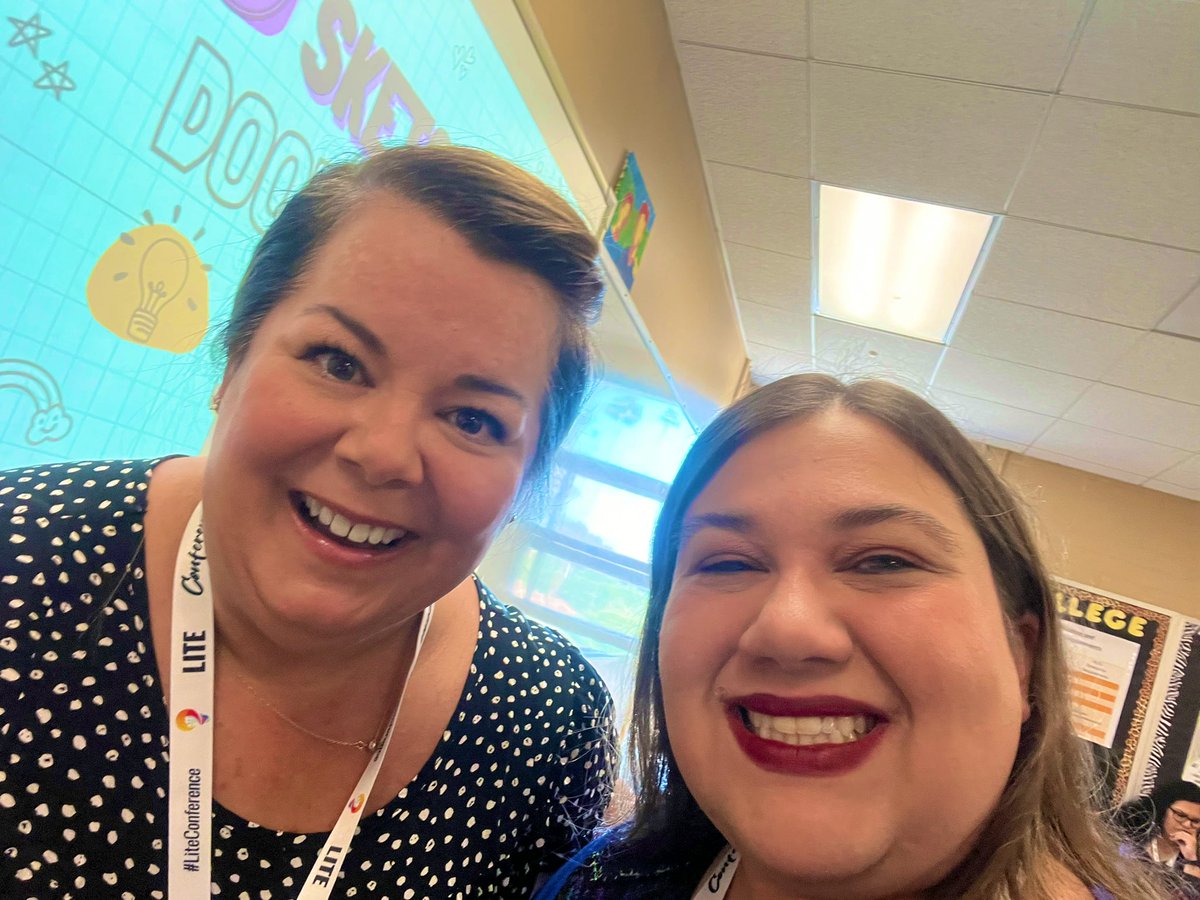 Getting to learn from @annkozma723 is always a treasure! Love this human being so much 😍 #learningfromannsince2018 @IACUE @RCOE @RivCoSOE @SBCSS_EdTech @MicrosoftFlip #LITEConference #illuminatingpathways4all