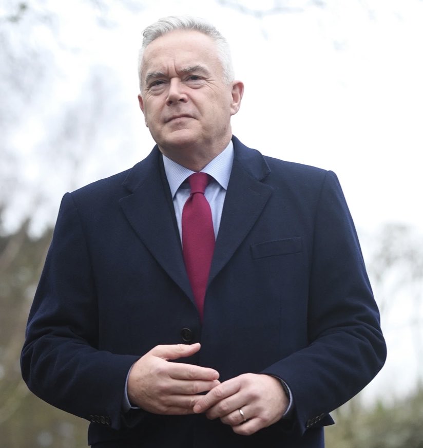 I first met ⁦@thehuwedwards⁩ 25 years ago on a university course. He was clever, generous and funny. Above all, passionate about ⁦<a href="/BBCNews/">BBC News (UK)</a>⁩. In my experience Huw is also unfailingly committed to supporting and developing others. And like all of us, he’s human.