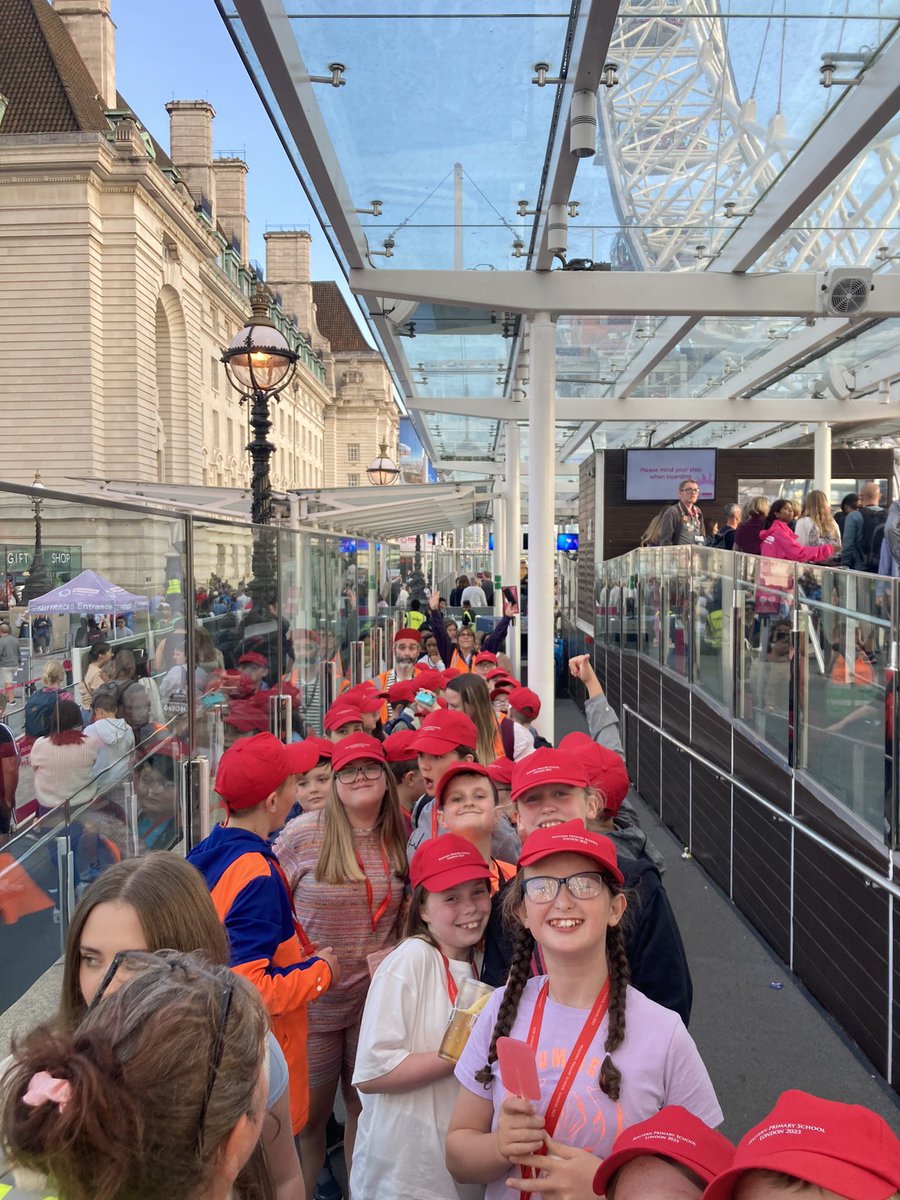 245_MissMc's tweet photo. London Eye 🎡 https://t.co/ub6XpxdFKZ