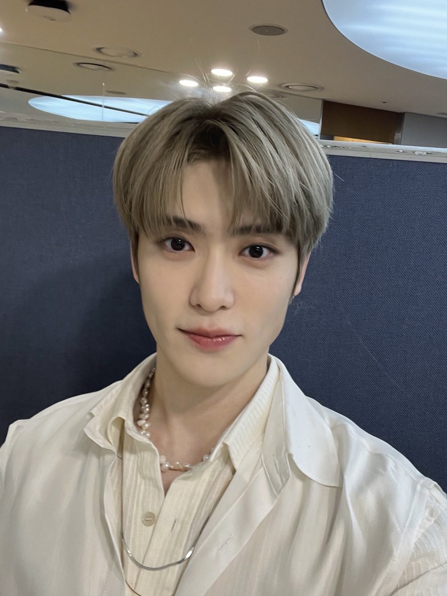 hourly jaehyun tweet media