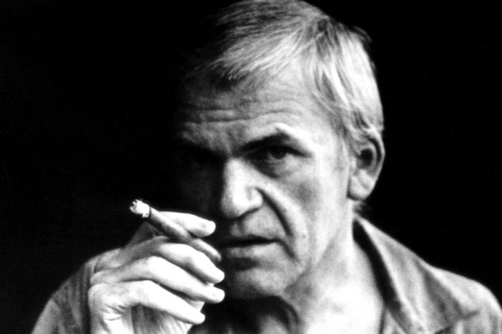 HotelInsonmia's tweet photo. Yo de la vida lo quiero todo, si no me marcho...

#MilanKundera (1929-2023) ❤❤ https://t.co/ZU3mkMSxNk