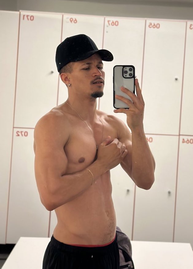 santtosDh's tweet photo. quem viu viu/ quem n viu rt mando na dm 🔥 https://t.co/M0vzUkQ4VL