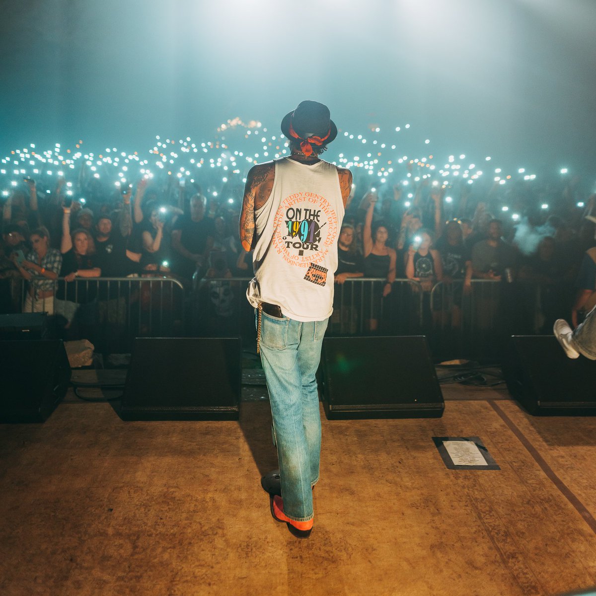 .<a href="/Yelawolf/">YelaWolf</a>  brings his rapid-fire delivery and impressive lyrical ability to both Fargo &amp; Bismarck this summer w/ Caskey &amp; Cowboy Killer🔥 Catch him at <a href="/LaughingSunBrew/">Laughing Sun Brewing</a> on Friday, August 11th or at <a href="/fargobrewing/">FargoBrewing</a> on Sunday, August 13th!
Grab tickets here → bit.ly/3rv4CV7