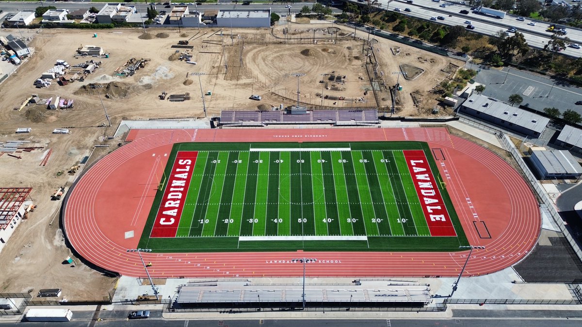 Unleashing potential at Lawndale High with our brand new Rekortan M system track! Because our athletes deserve nothing but the best. Time to break records and reach new speeds 🔥👏 #OnOurTrack #TrackandField #Athletes #Rekortan #Track #Running #Run #Sports