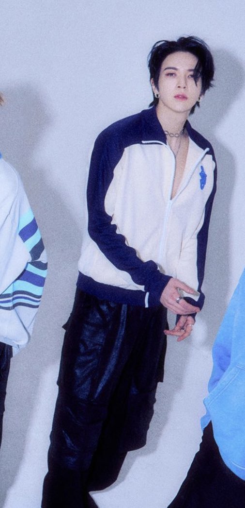 лиллиомм 💜 tweet media