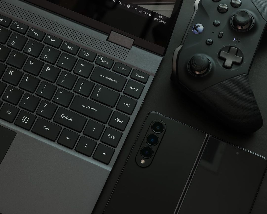 UPerfectMonitor's tweet image. Turn your Samsung Phone into a laptop using UPERFECT Lapdock. You can use your phone with a nog screen. Photo captured by sampakpak

#portablemonitor #WFH #portablesetup #wireless #tech #gear #PS4 #onthego #consolegaming #gaming #Pcsetups #pcsetup #pcmasterrace #gamingcommunity