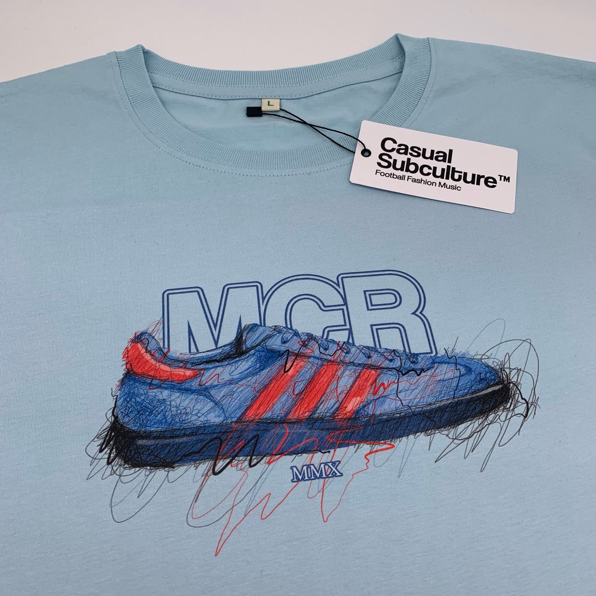 casualsub_'s tweet photo. The final edit is now finally finished 👀

Our Manchester 'Scribble' tee will launch this Friday @ 7pm in 3 colours. 

All feedback and RT's gratefully received. 🙌 https://t.co/PGQNIiRmmy