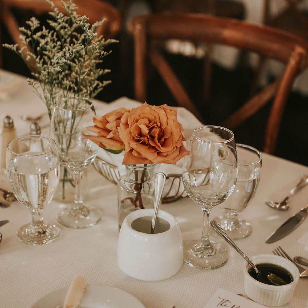 Sweet Simplicity

This breathtaking Berkeley Church wedding is the perfect example of modern simplicity. 

The incredible 📋 @eroseventsco brought a minimal yet rich and romantic vision to life. 

Take a tour today. bit.ly/3Xtnb8r 

📸 @rothbauerstudio_