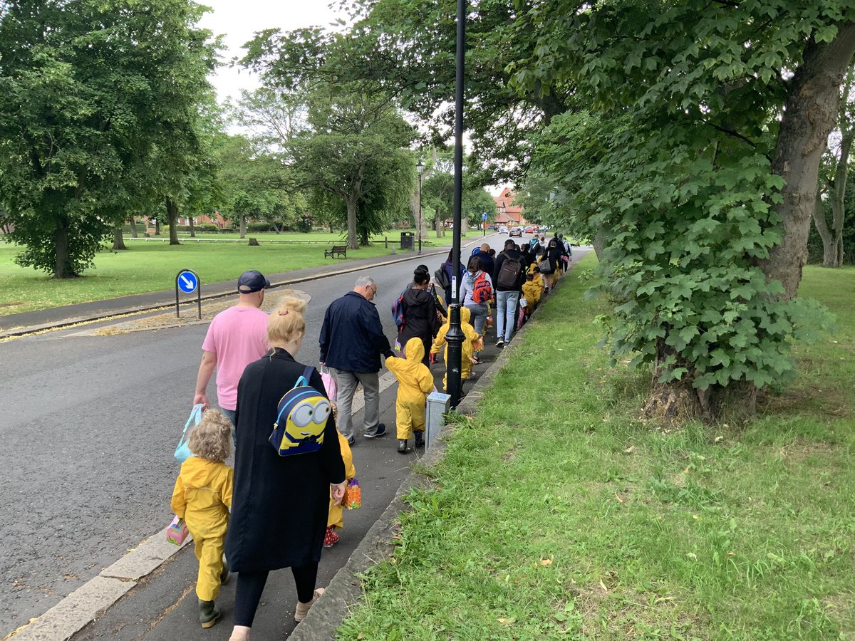 RDPSNursery's tweet image. Such a super trip to the park! We had so much fun, even in the rain! ☔️
#RDPSNursery #RichardsonDeesPark #Feedtheducks