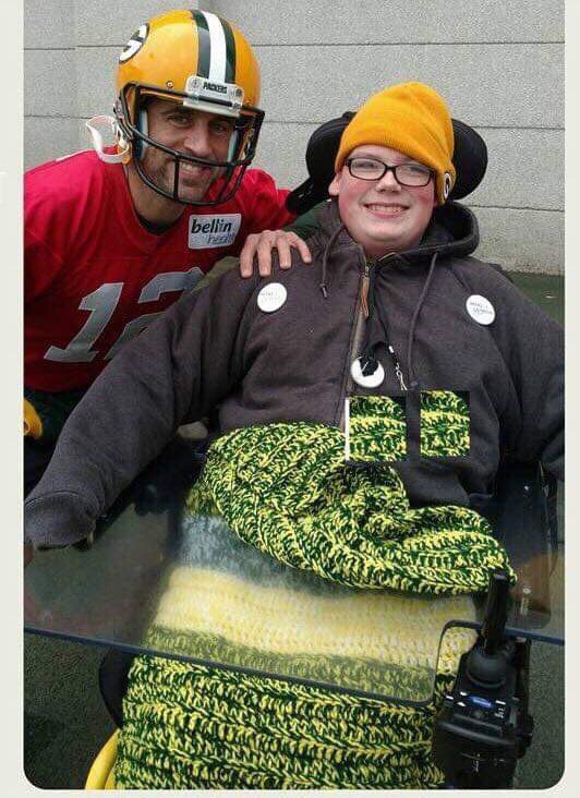 ryanwheels17's tweet photo. @BookOfEli_NFL Can you tell Aaron Rodgers to message me? 
I miss you, Aaron Rodgers @AaronRodgers12 https://t.co/n1LQczOIir