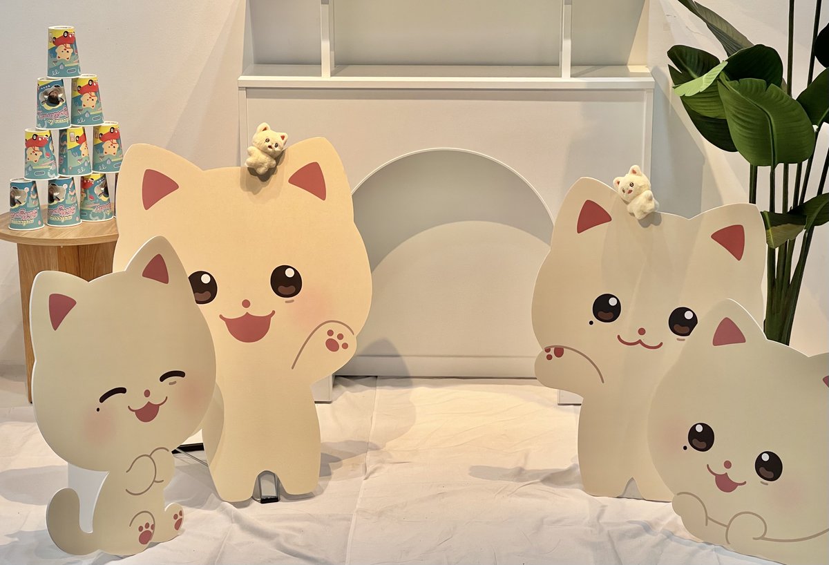 귀여운 성냥이를 봐 귀여워
성냥이 팝업스토어 잘 즐기다 갑니다🩷🩷
다들 12시까지 인성이 생일 축하해줘

#WELCOME_TO_KITTYLAND