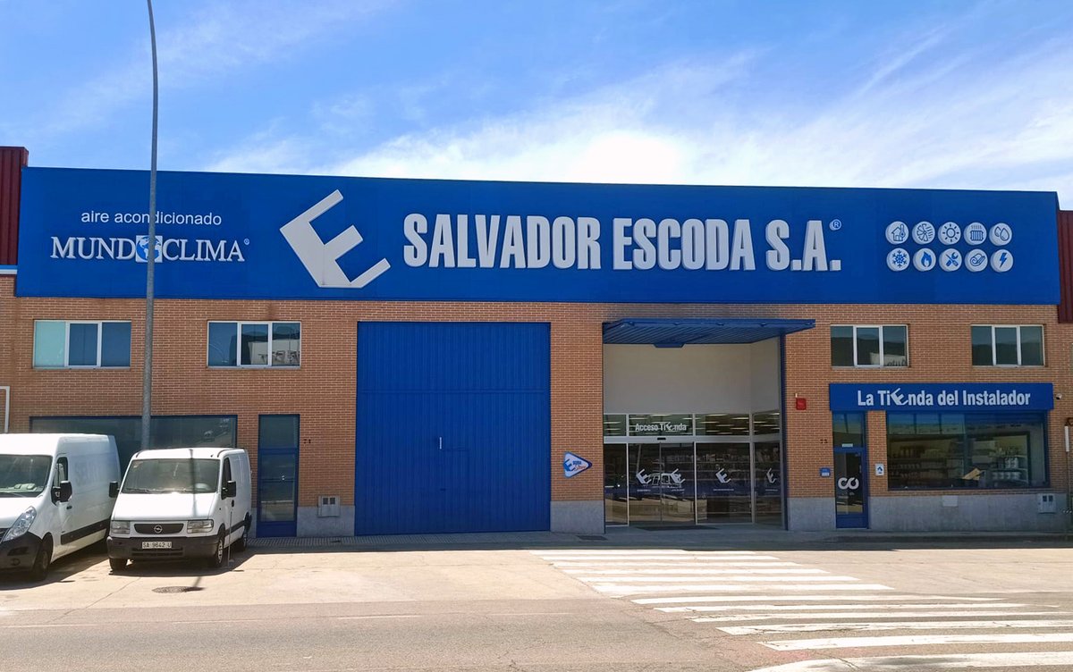 SalvadorEscoda's tweet photo. 📢📰¡SALAMANCA es ahora NUEVA #EscodaStore!! 💪🏬
🎉🪅🍾INAUGURACIÓN oficial MAÑANA JUEVES 13/7 a las 14:00h
🕐 L-V 07:30 – 13:30 / 15:30 – 18:30
👉🗺️VEN: https://t.co/Ko1g7BTr6p
#atuservicio #reapertura #climatización #ventilación #gas #refrigración #renovables #fontaneria https://t.co/eZGLH9mnXc