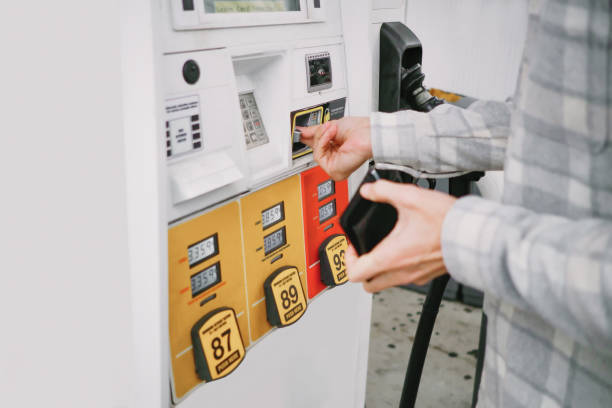 currentafftimes's tweet photo. Inflation is cooling off, according to the June report, lowering to  +3% for the year.

Now, inflation is at its lowest point in more than two years. 

#inflation #InflationRate #consumers #Biden #Bidenomics #EconTwitter #economics https://t.co/m9Sk4RYXKr
