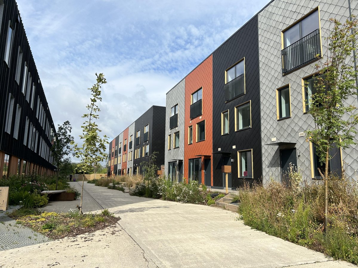 Year 12 visit to the Climate Innovation District in Leeds to explore the innovative sustainable development tackling climate change <a href="/sherburnhigh/">Sherburn High School</a> #sustainability #tacklingclimatechange #citiesofthefuture #citu