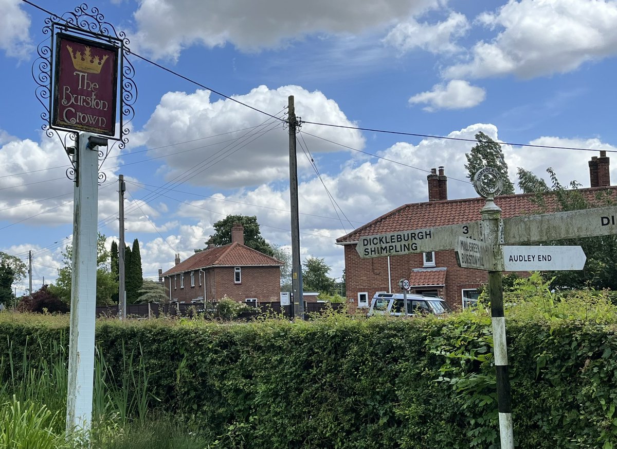 RuthBetson's tweet photo. Enjoying a cold drink at #TheBurstonCrown after a morning of campaigning in #Dickleburgh for @Tonyholden9 

🗳️Vote @Conservatives tomorrow in the @NorfolkCC by-election for #WestDepwade 💙

@JoelRCharles @PoppySimister https://t.co/lLZe5Pwqzg