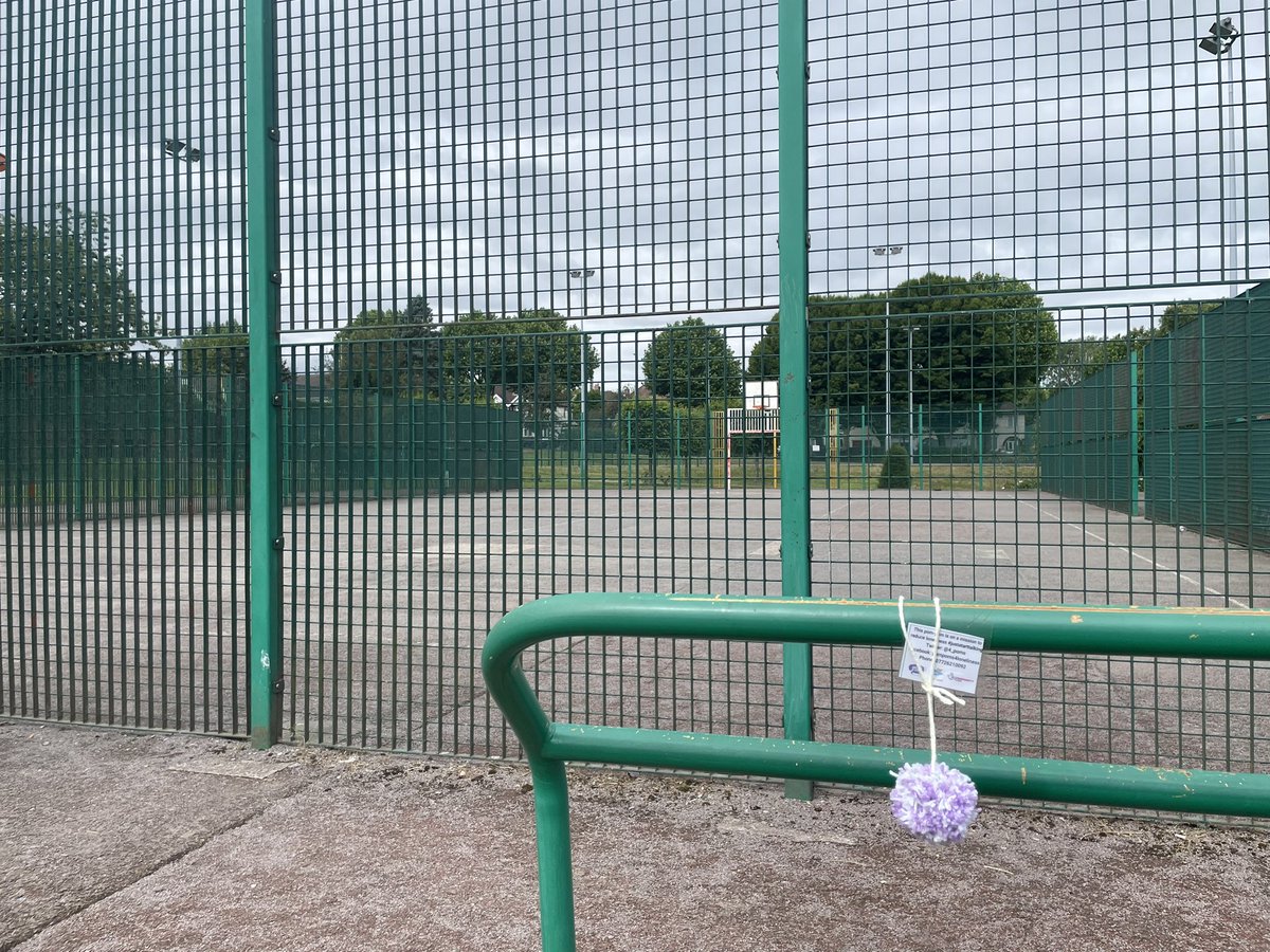 Pom-Poms 4 Loneliness tweet media