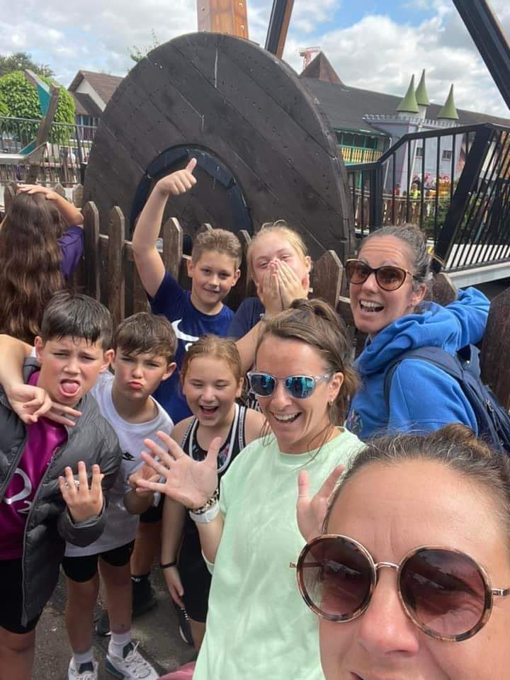 A successful first night for all on residential and today the children have enjoyed time in the theme park!